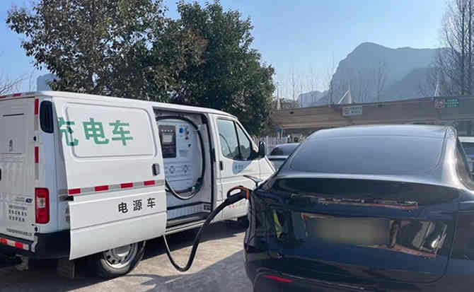 封丘汽车搭电